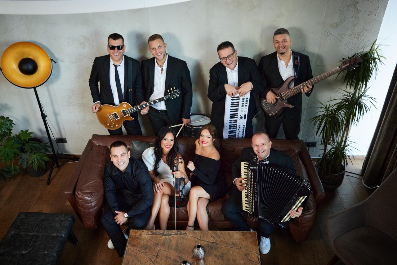 IMG-2b984d330114bb879203860d1430ddd0-V